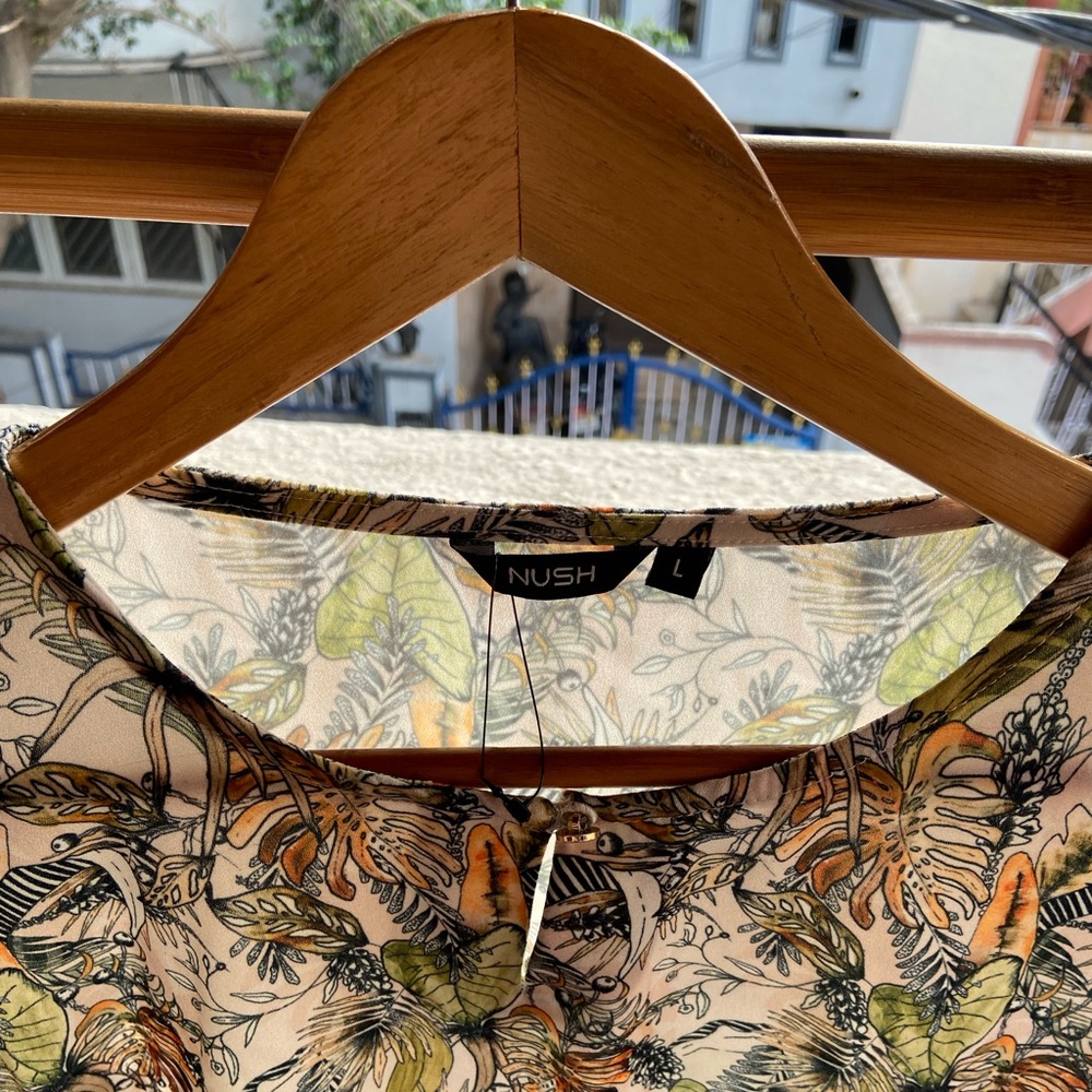 NUSH Floral Top With Fabric Belt - Picture 12 of 12